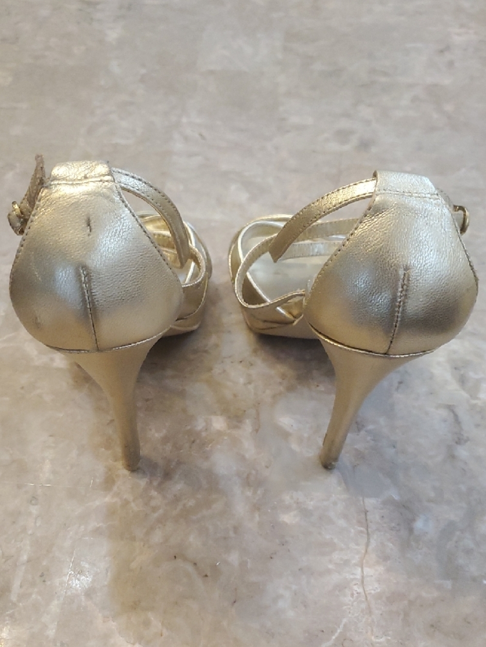 Lily Pulitzer Strappy Heels Gold Sandals Size 7 - Picture 3 of 13